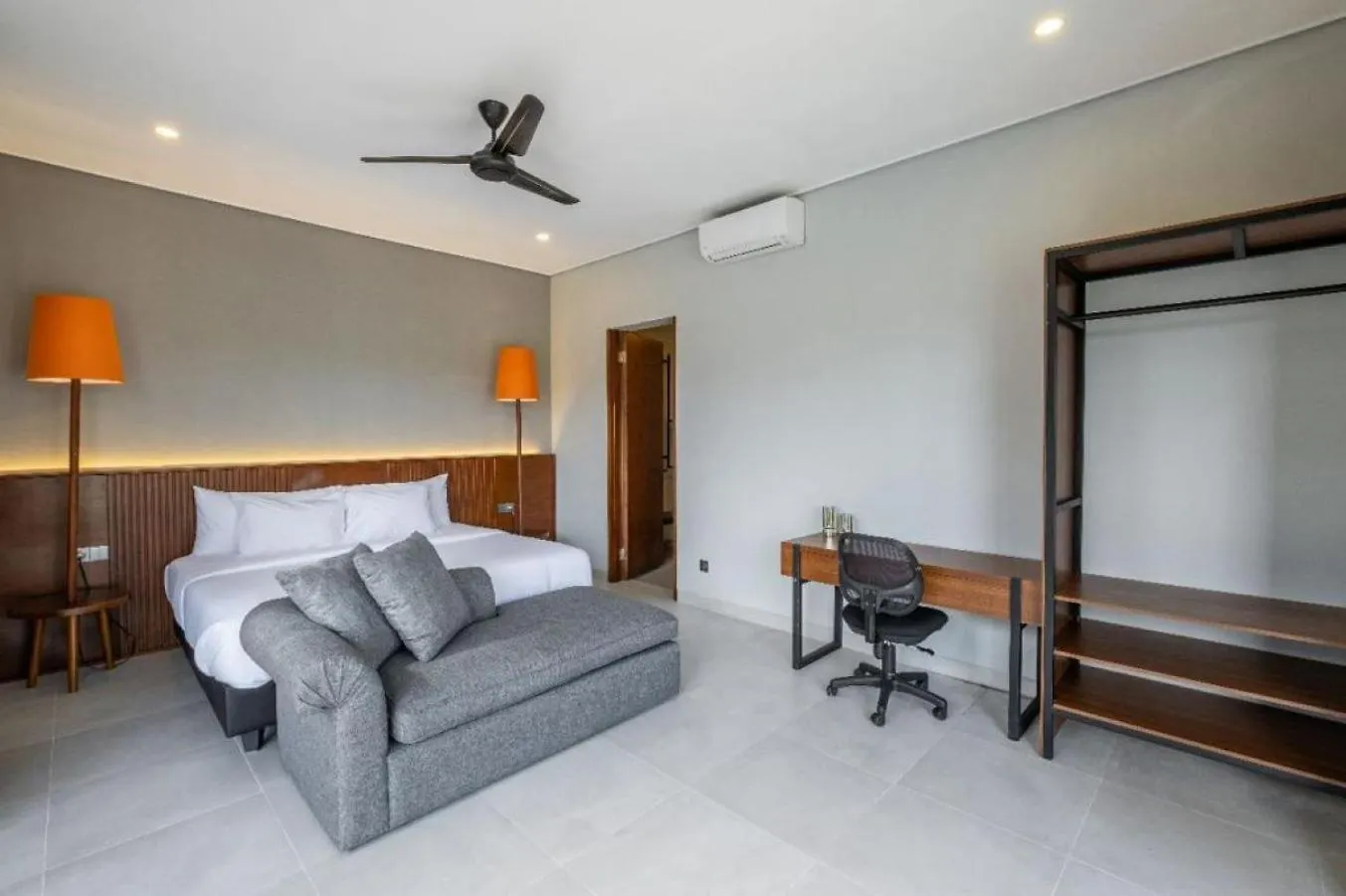 Villa Cakra - 4 Bedroom Luxury Villa With Infinity Pool And Paddy Field View Ubud