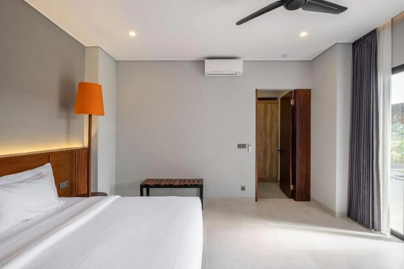Villa Cakra - 4 Bedroom Luxury Villa With Infinity Pool And Paddy Field View Ubud Indonesien